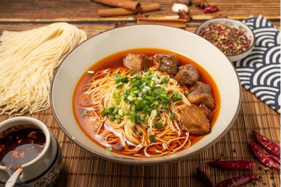 面条哪的好吃？经评选，全国这6大面条榜上有名，看有你家乡的没