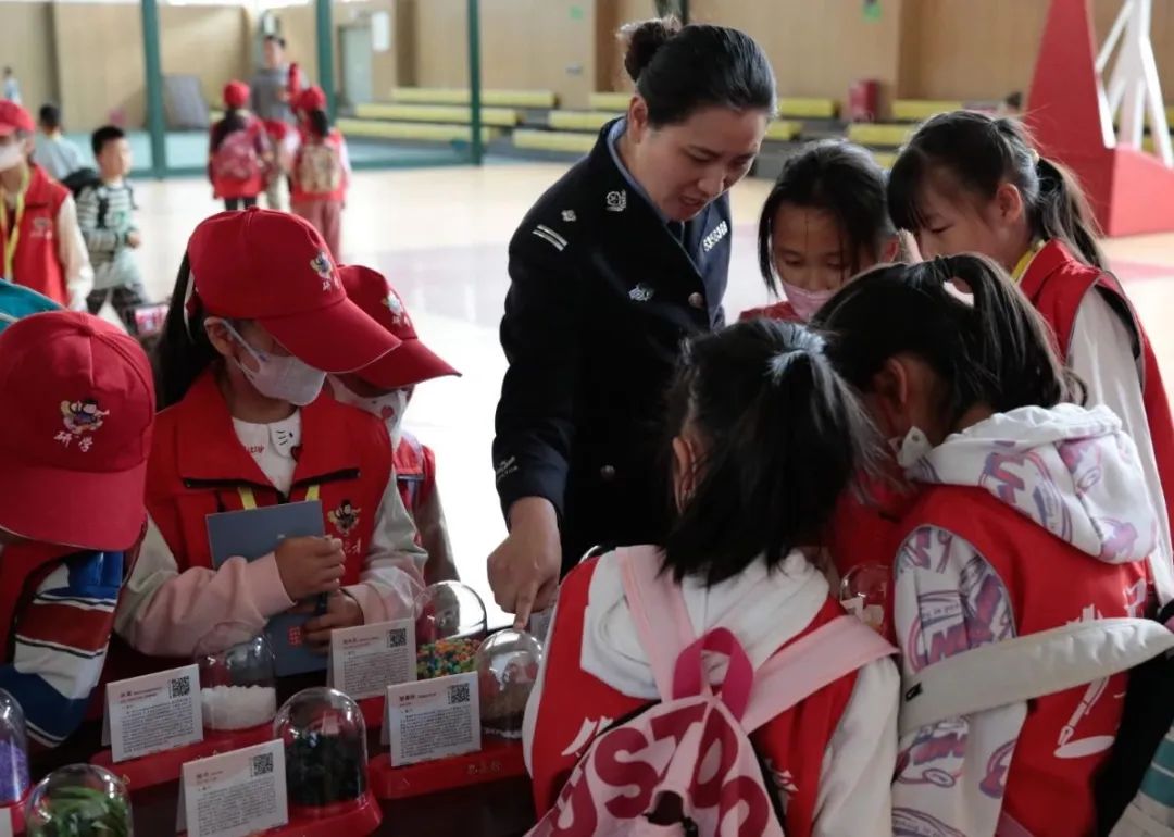 小记者来啦！省五所联合《环球在线》开展研学小记者进戒毒所法治宣传活动