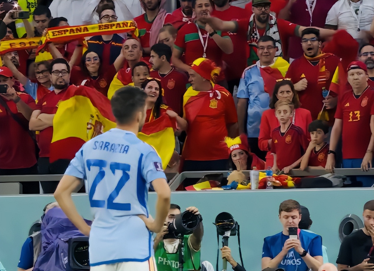 黄健翔点评葡萄牙球队,黄健翔说西班牙对法国