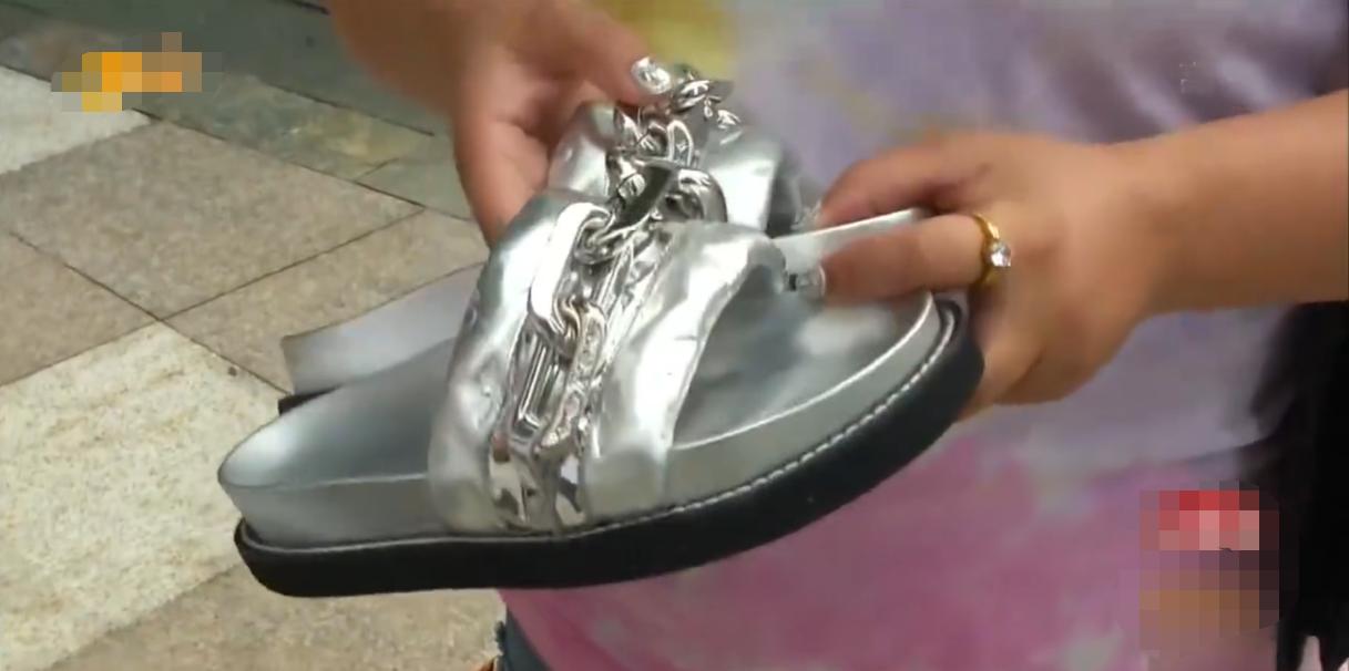 杭州一女子花8000买拖鞋,买的lv拖鞋掉色后续