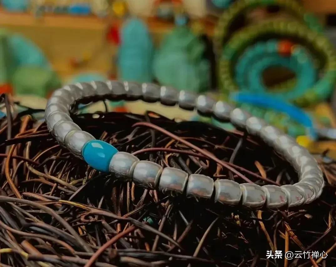 文玩新手佩戴哪种手串,新手玩什么手串不被坑