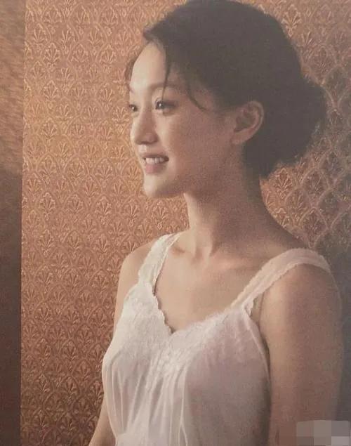 周迅情史回顾21年8任恋人,男神收割机周迅