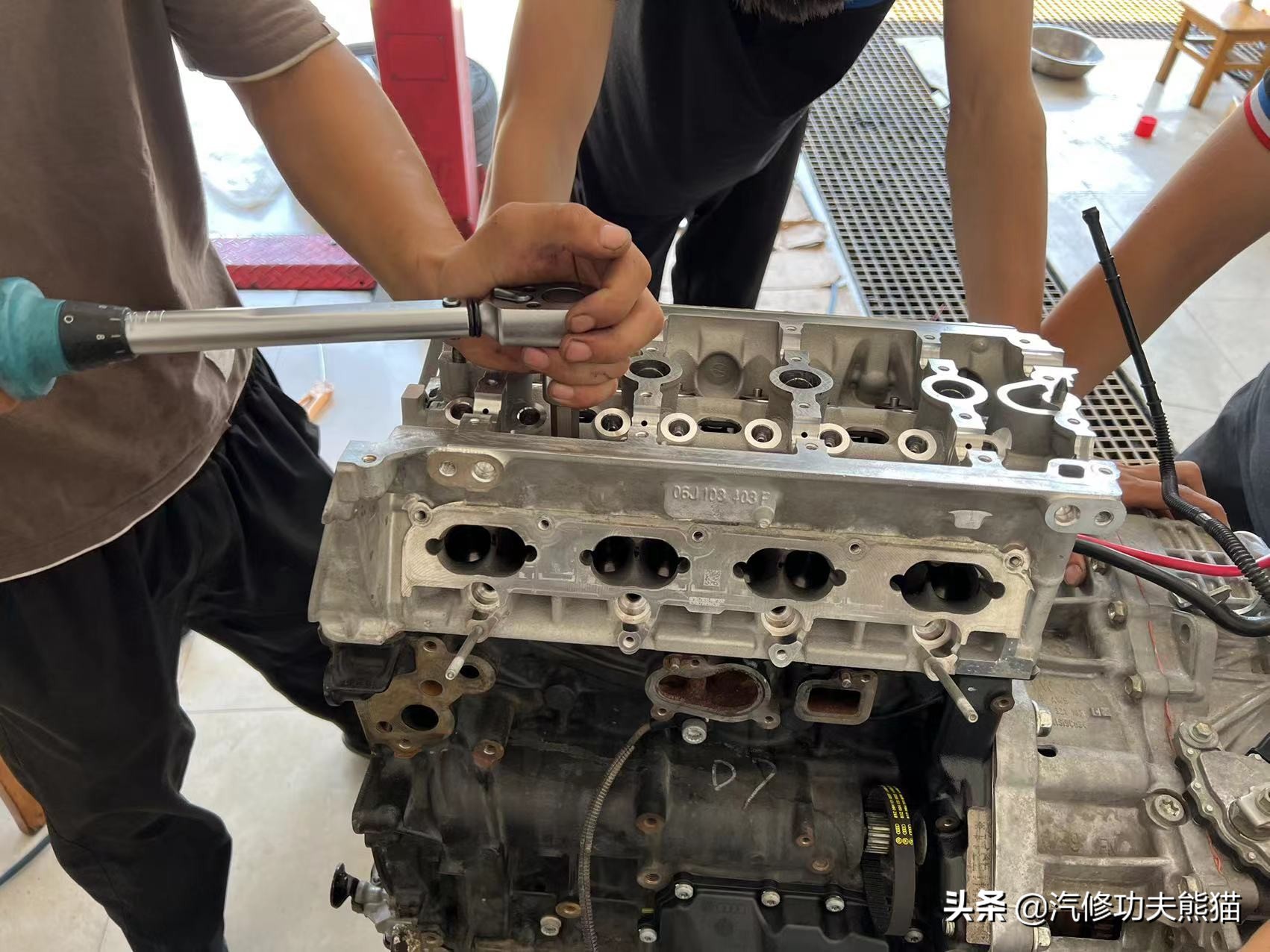 严谨的德国工人钣金修复,严谨的德国师傅修复事故车