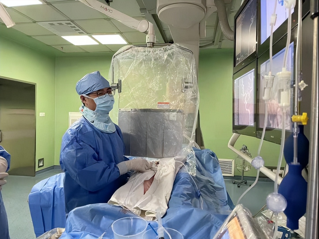全球首列什么手术在哈医大,哈医大一院完成顶级手术