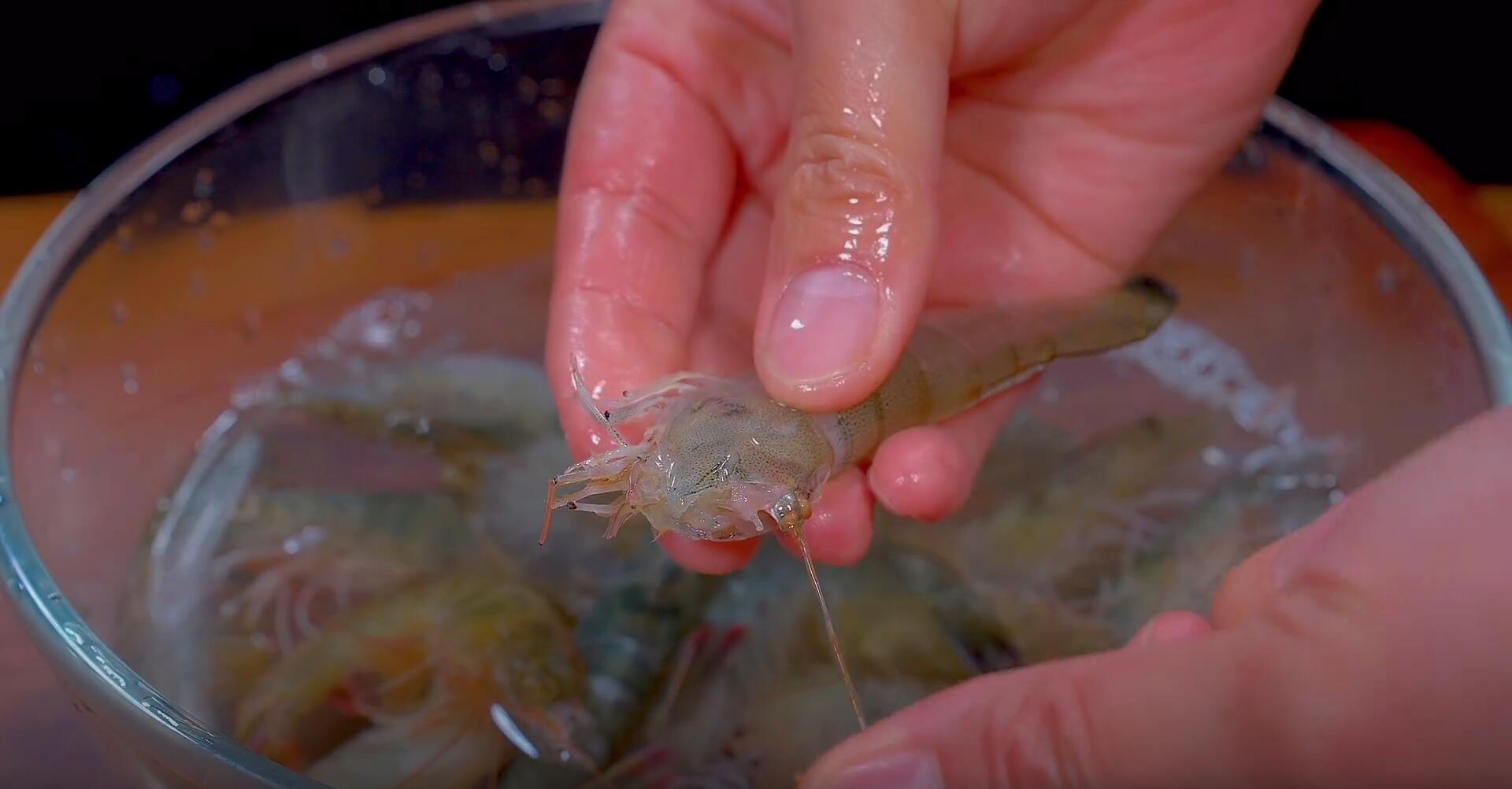 40岁女人怎么美容养颜抗衰老,40岁女士美容养颜喝什么好