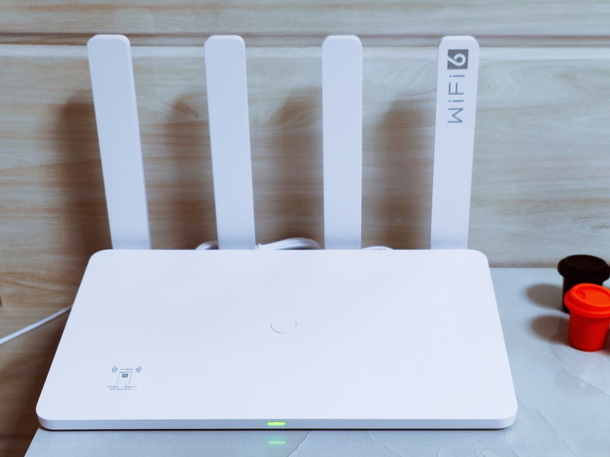 荣耀4路由器对比荣耀4pro路由器,荣耀路由器4与荣耀路由器4pro对比