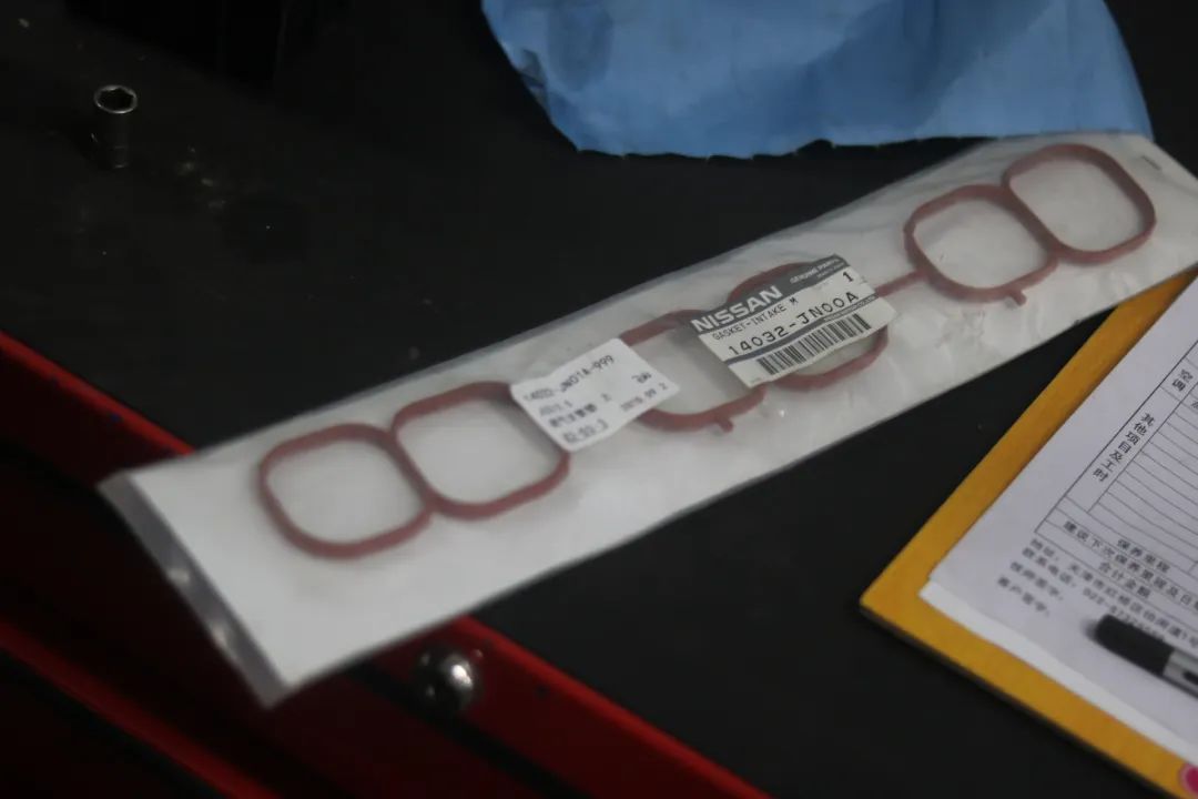 09天籁全车翻新整改多少钱,日产天籁自己撞烂了维修多少钱