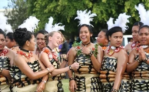 汤加是属于哪个洲,汤加王国是贫穷国家吗