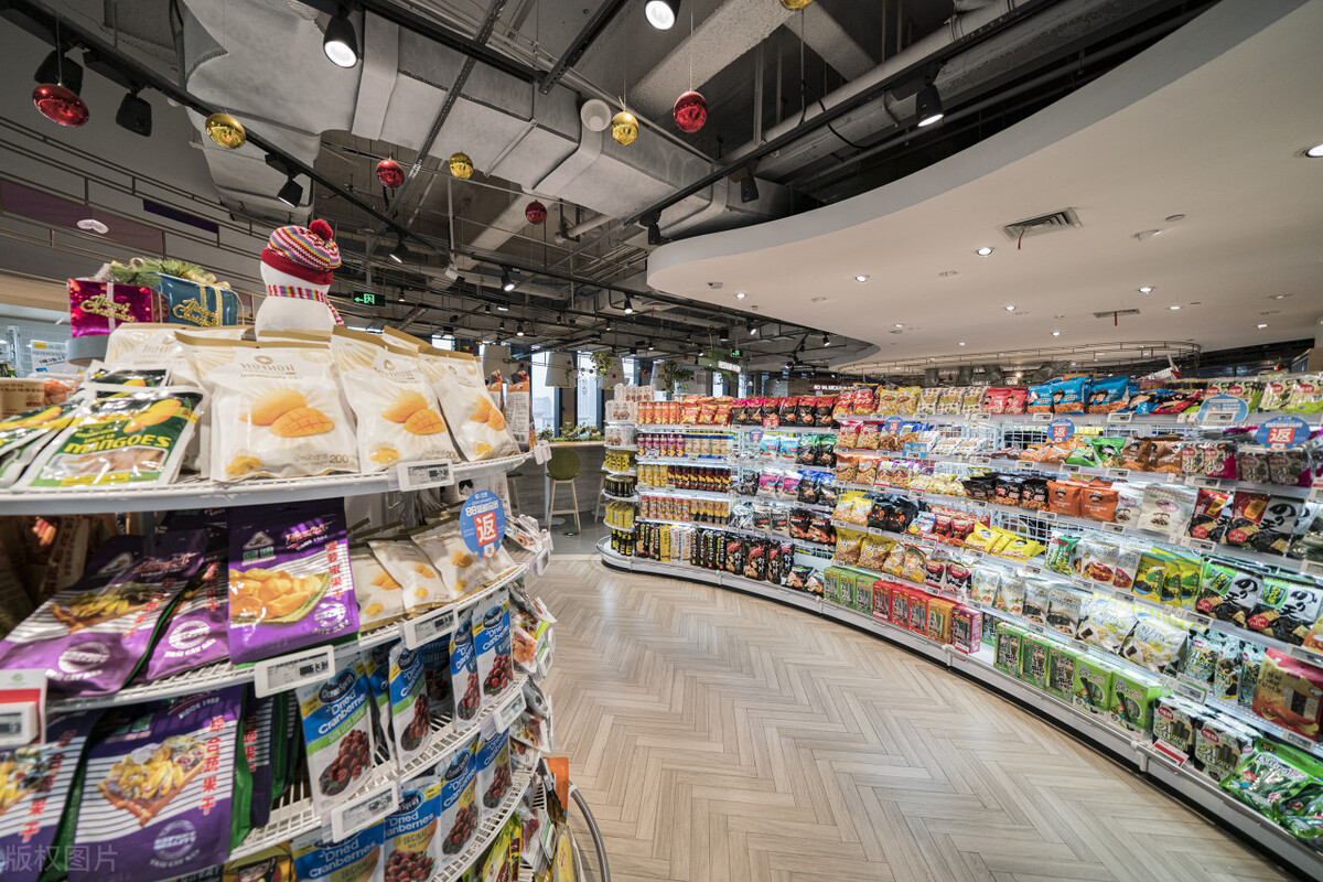 便利店开在中间位置,便利店可以开在商场附近吗