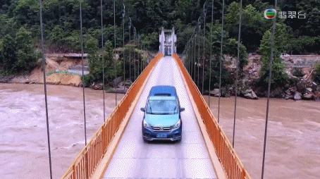 42岁的央视女星,42岁央视一姐现在怎么样了