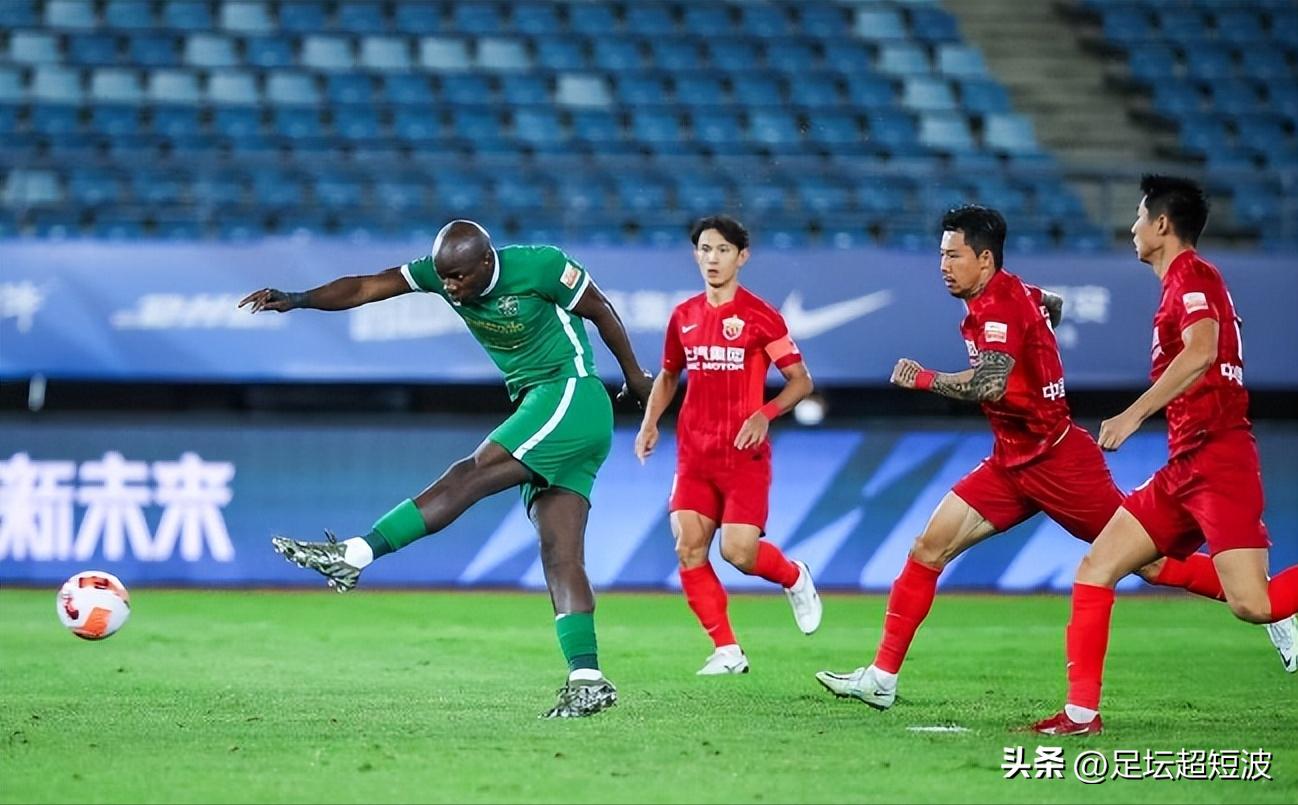 中超最新战报韦世豪,中超五大扑救韩佳奇