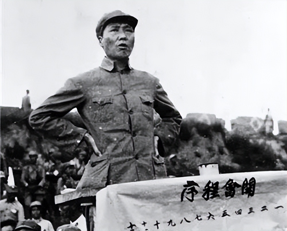 毛主席用一句简简单单的话，重新定义了战争的真谛