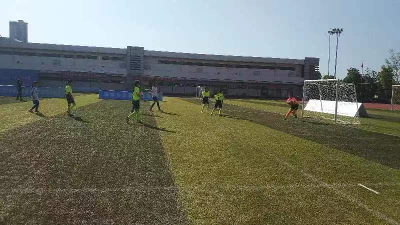 东方红小学足球比赛,青山小学校园足球联赛
