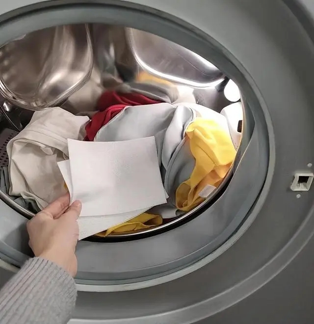 新衣服买完用洗吗,新衣服穿之前该不该洗