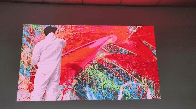 8999元的国产之巅，坚果N1Ultra三色激光云台投影体验