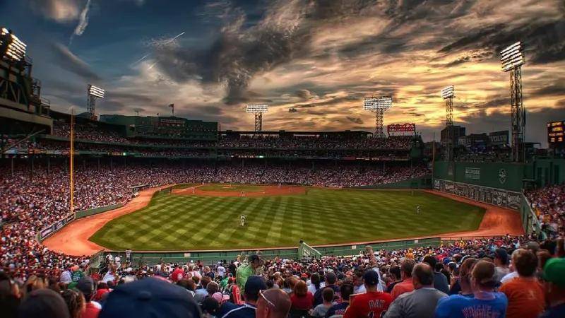 芬威体育收购利物浦足球俱乐部,芬威集团持有利物浦多少