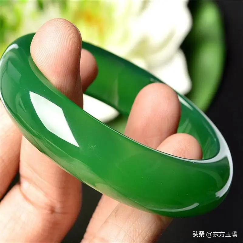 玉髓和玉的区别简单,玉髓到底怎么样