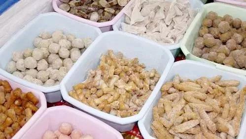 舒杨在无锡有两套产，一个南北货小店，谁知其中苦与累累。