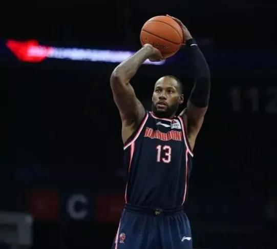 今日最佳球员，宝岛俩后卫出彩，广东四人上榜，阿联利夫两双