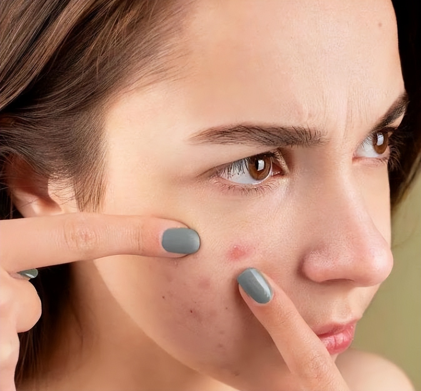 四五十岁的妈妈们，要想老的慢，就从这里挑，大牌平价都讲全了