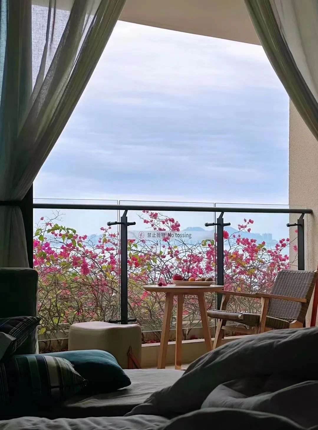 中国人去朝鲜旅游什么待遇,中国人去韩国待遇怎么样