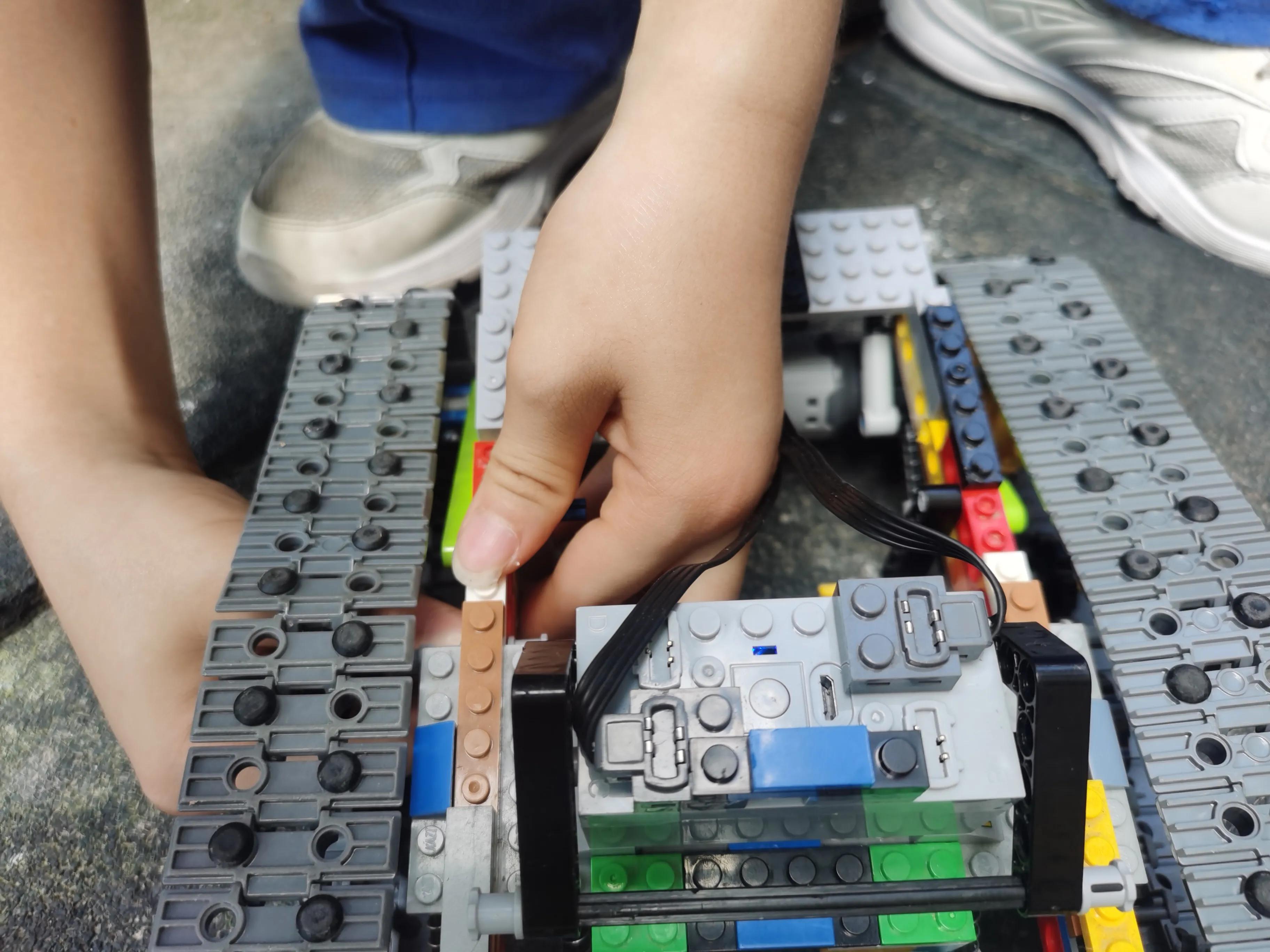 最好的避震遥控车,遥控车无级变速