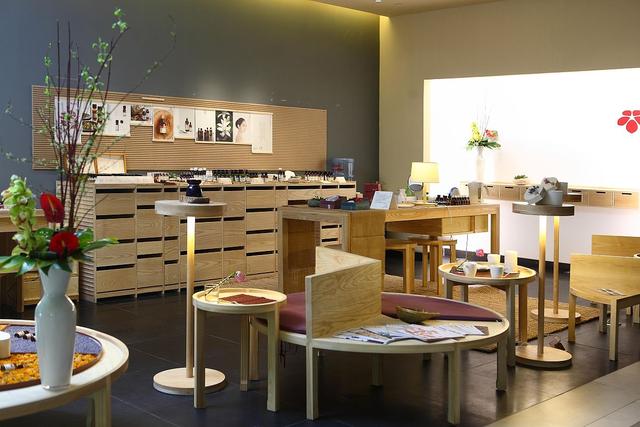 玫瑰精油护肤的功效与作用,叶子草玫瑰精油