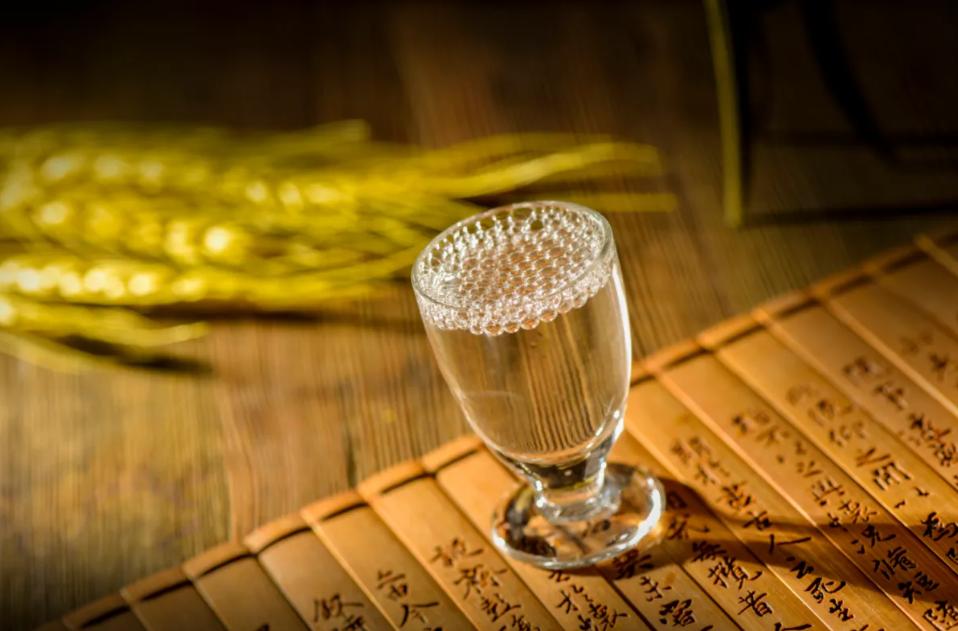 街边高价回收老酒是什么套路,市面上高价收陈年老酒的有啥猫腻