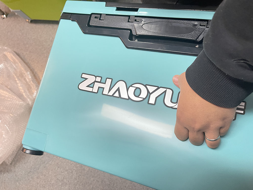 野钓选钓箱还是钓椅还是小钓台,纠结钓台是镂空还是平面好