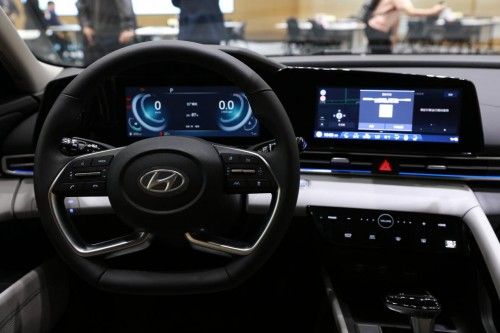 第七代伊兰特黑骑士最新落地价,吉首第七代伊兰特黑骑士限量版