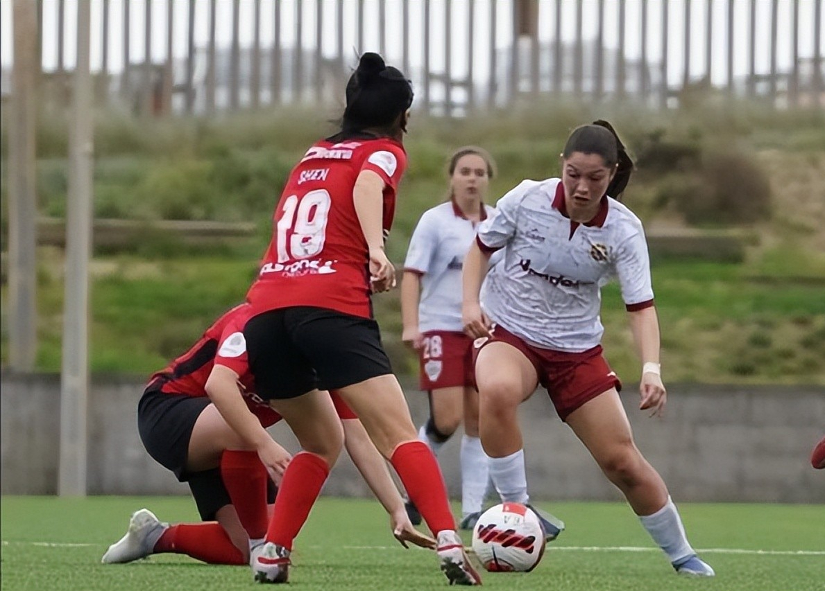 两连胜!女足小将两次逆天改命,终成首发主力,武磊你长点心吧