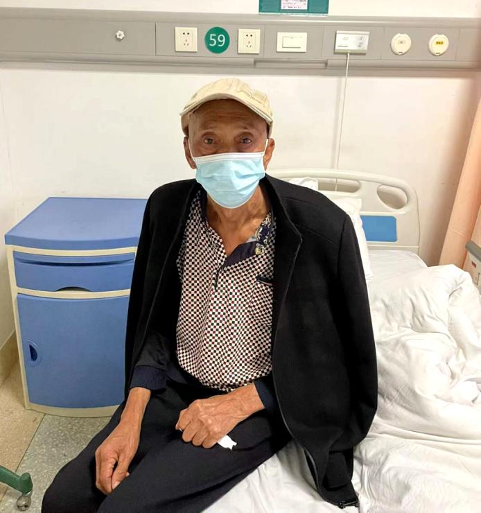 用劳动造福他人——他们花12年修了一条“夫妻路”