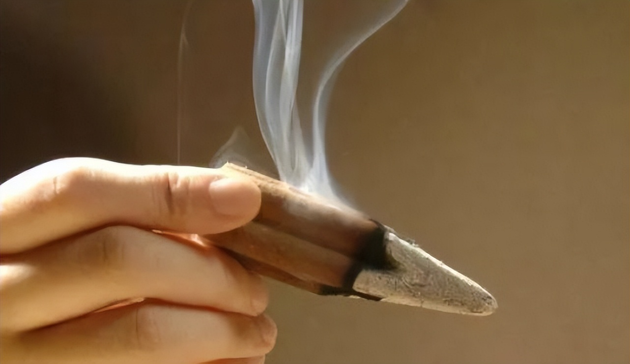 耳鸣嗡嗡嗡的声音怎么缓解,一招解决耳鸣嗡嗡响