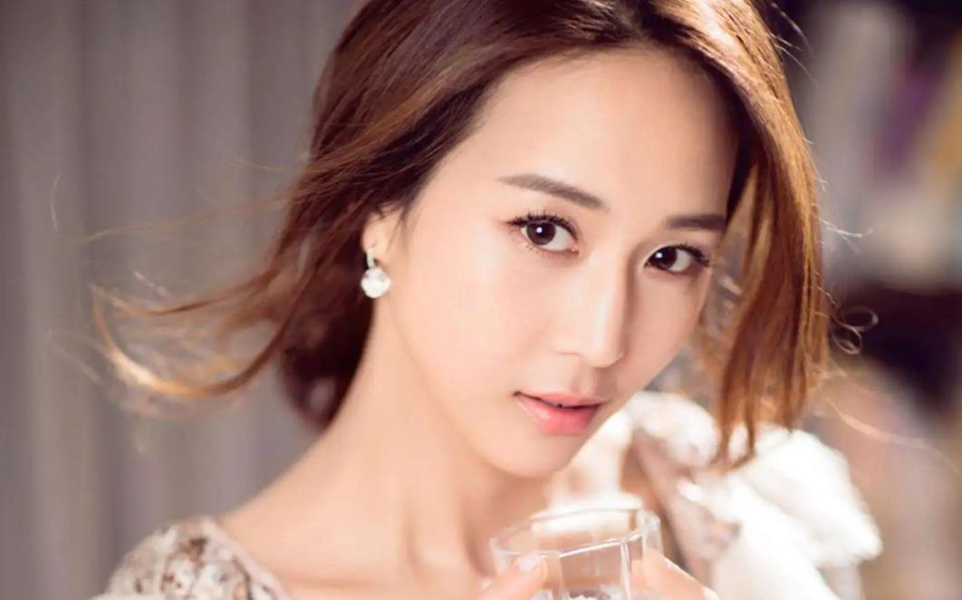 一笑就出法令纹和眼角纹？这两大成分专攻“表情纹”，就是太费钱