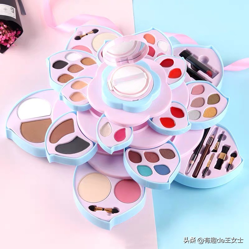 情人节礼物送什么给女朋友最好,情人节的礼物送女朋友什么最好