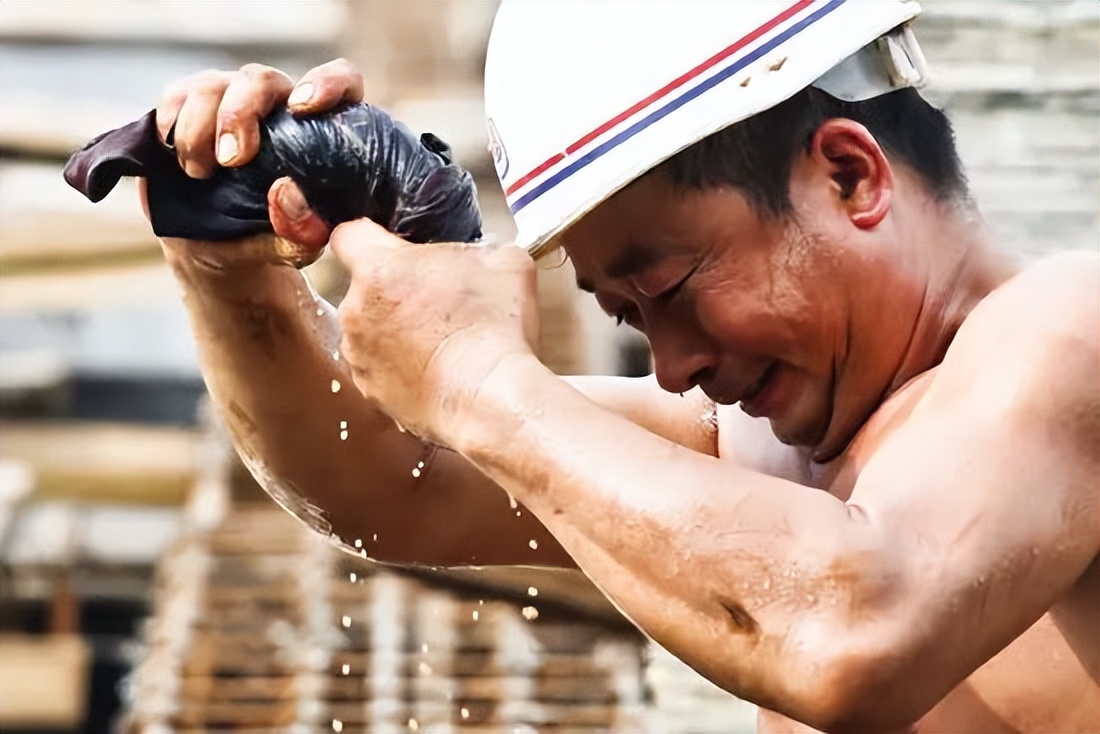 电梯维保职业工种,电梯安装维修工职业标准