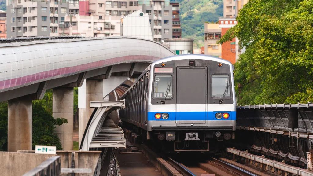 比深圳贵一倍的香港地铁票价，和海外大城市相比又是什么水平？