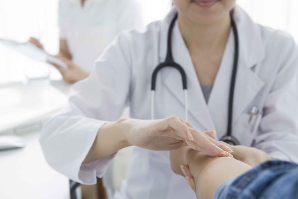 骨折后吃什么药更有利于骨折愈合,骨折术后70天弯曲不到位怎么修复