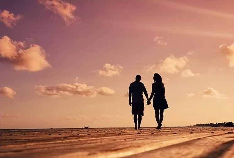 姐弟恋的三种条件,请告诉女儿谈恋爱的四个底线