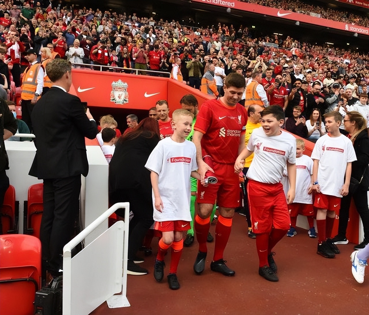 利物浦vs巴萨杰拉德,巴萨复仇切尔西2018