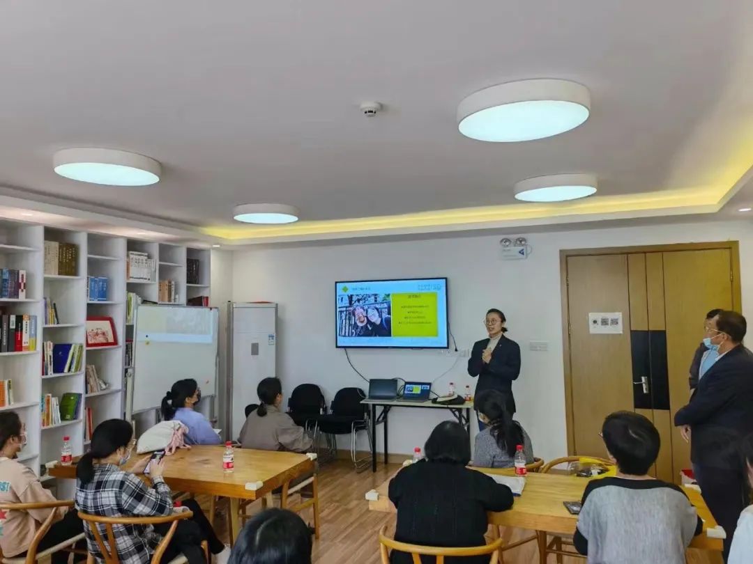 女孩骨灰被卖配阴婚背后，她们这么说……