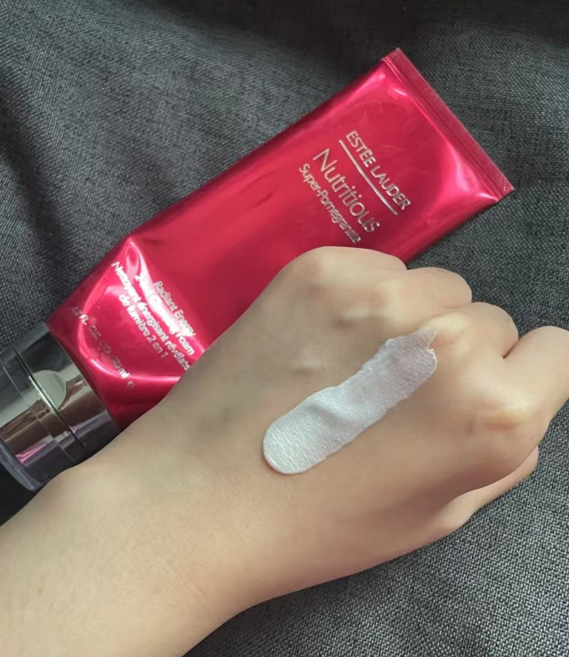 十大实用抗衰老护肤品排行榜国产,好用的抗衰老护肤品推荐