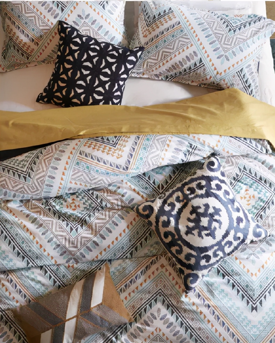 冬天睡觉冷？用磨毛四件套呀​！细腻短绒毛升温快又保暖​