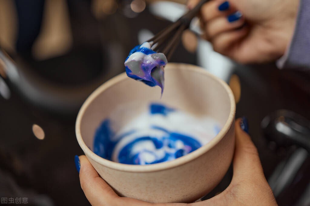 什么样的染发剂对人体没有伤害,什么样的染发剂不伤身体