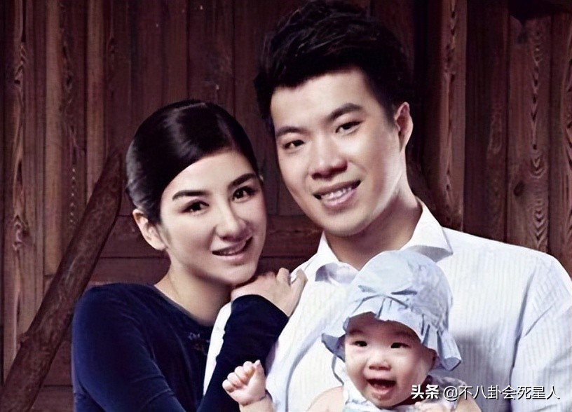 年轻时很美老了很丑的女星,年轻时候不好看老了漂亮的明星