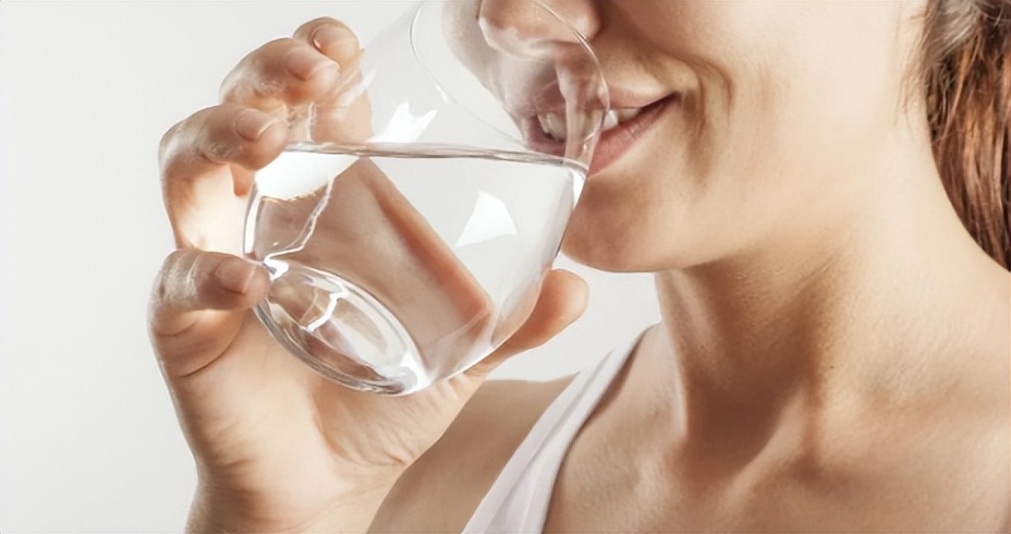 腹部腰部有赘肉怎么减掉,腰部和腹部赘肉怎么减下去