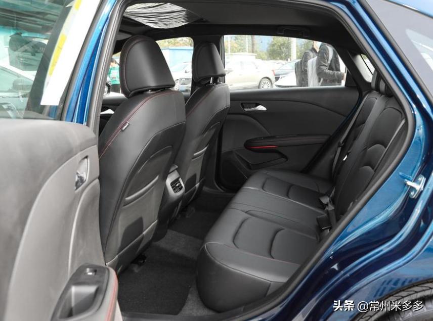 科鲁泽2023款黑武士是b级车吗,雪佛兰科鲁泽rs330畅快版黑武士