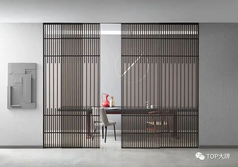 意大利轻奢顶级卧室门,意式轻奢风格隐形门