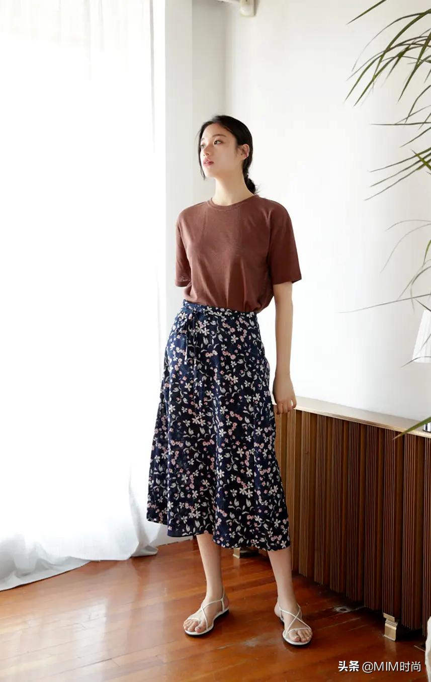 三款裙子配哪种鞋漂亮,适合搭配仙女裙的秋冬鞋子分享