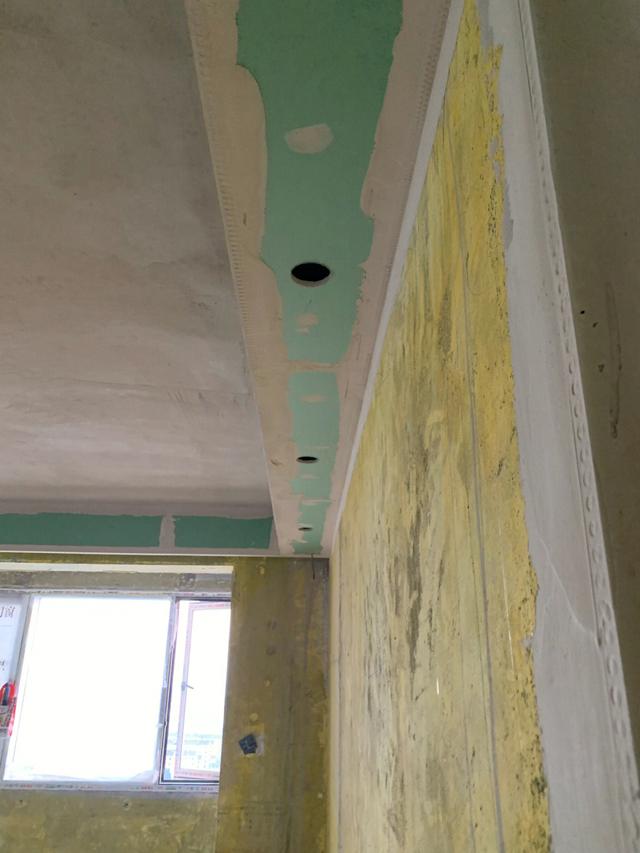 刷乳胶漆需要整天监工吗,刷乳胶漆要盯住师傅吗